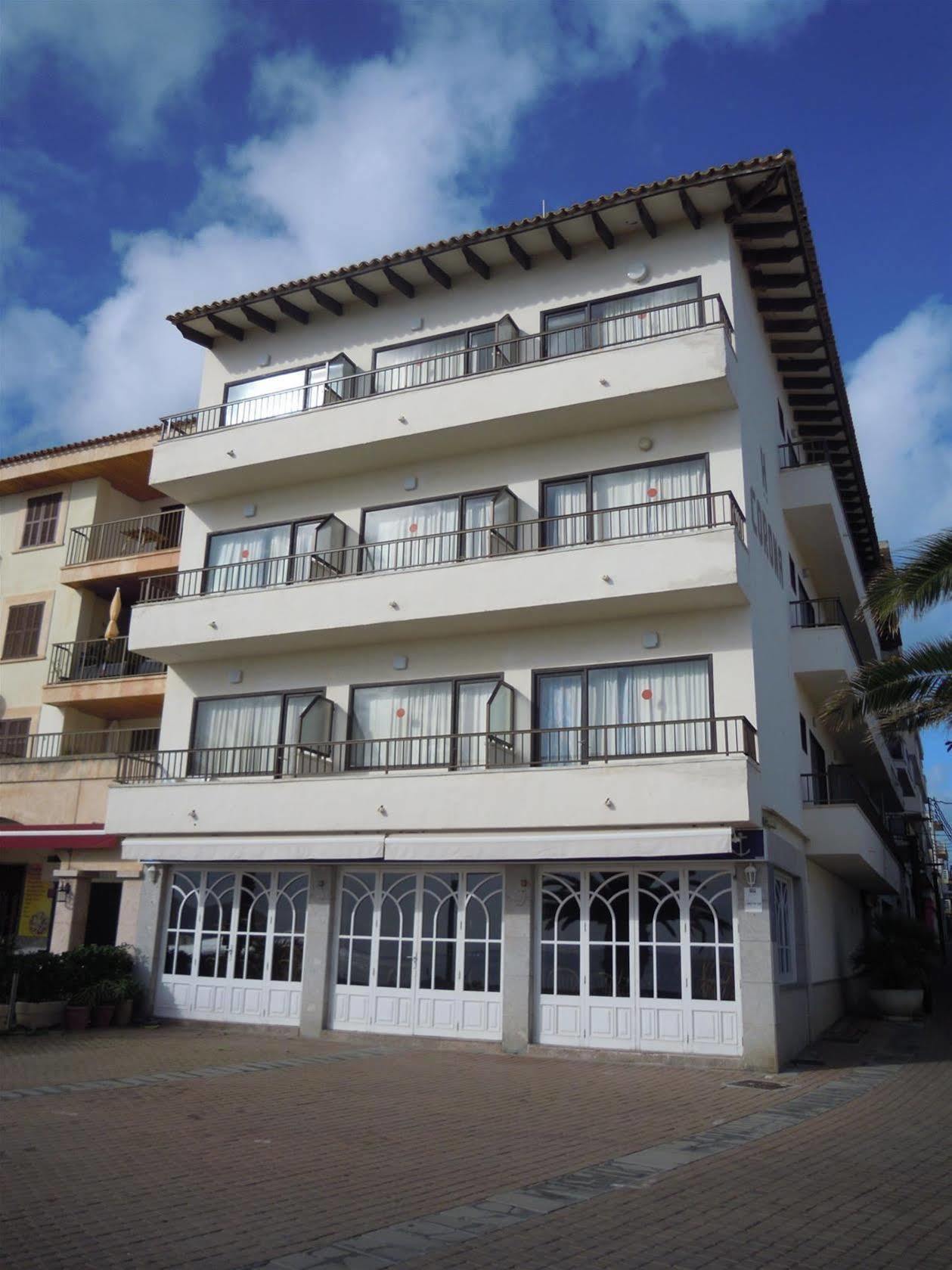 Hostal Port Corona Cala Ratjada  Dış mekan fotoğraf